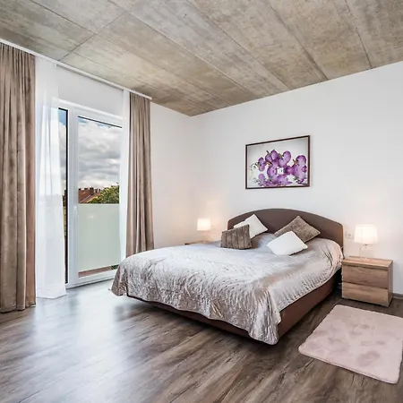 Perla Hradce 402 Apartment Hradec Kralove