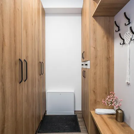 Apartment Perla Hradce 402